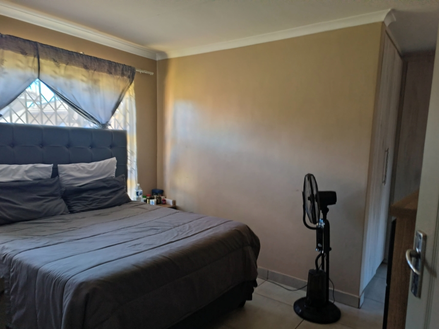 3 Bedroom Property for Sale in Ellaton North West